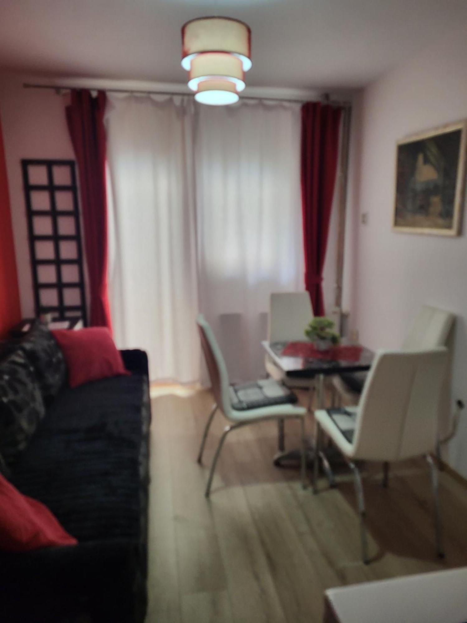 Vila Mala Evropa Лесковац Номер фото